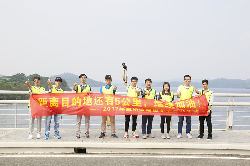我服務(wù),，我快樂(lè)！加油,，加油,，加油！,！.JPG